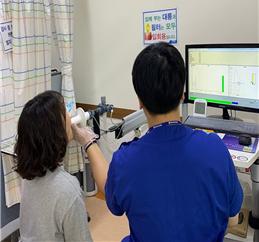 단순폐기능검사 사진입니다.